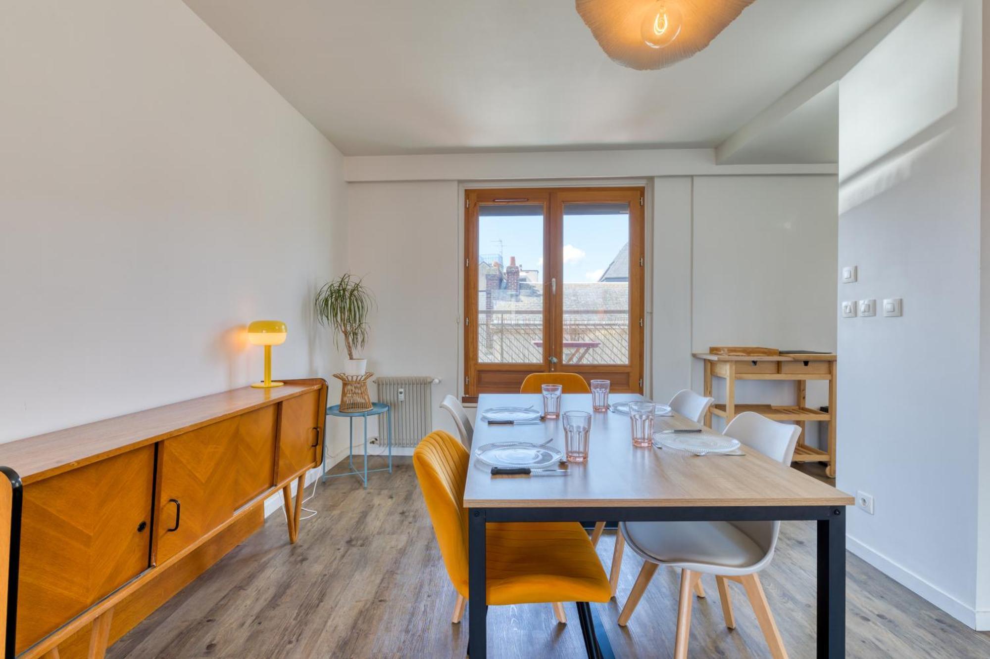 Апартаменты Juliette : *Logement Avec Balcon* Руан Экстерьер фото