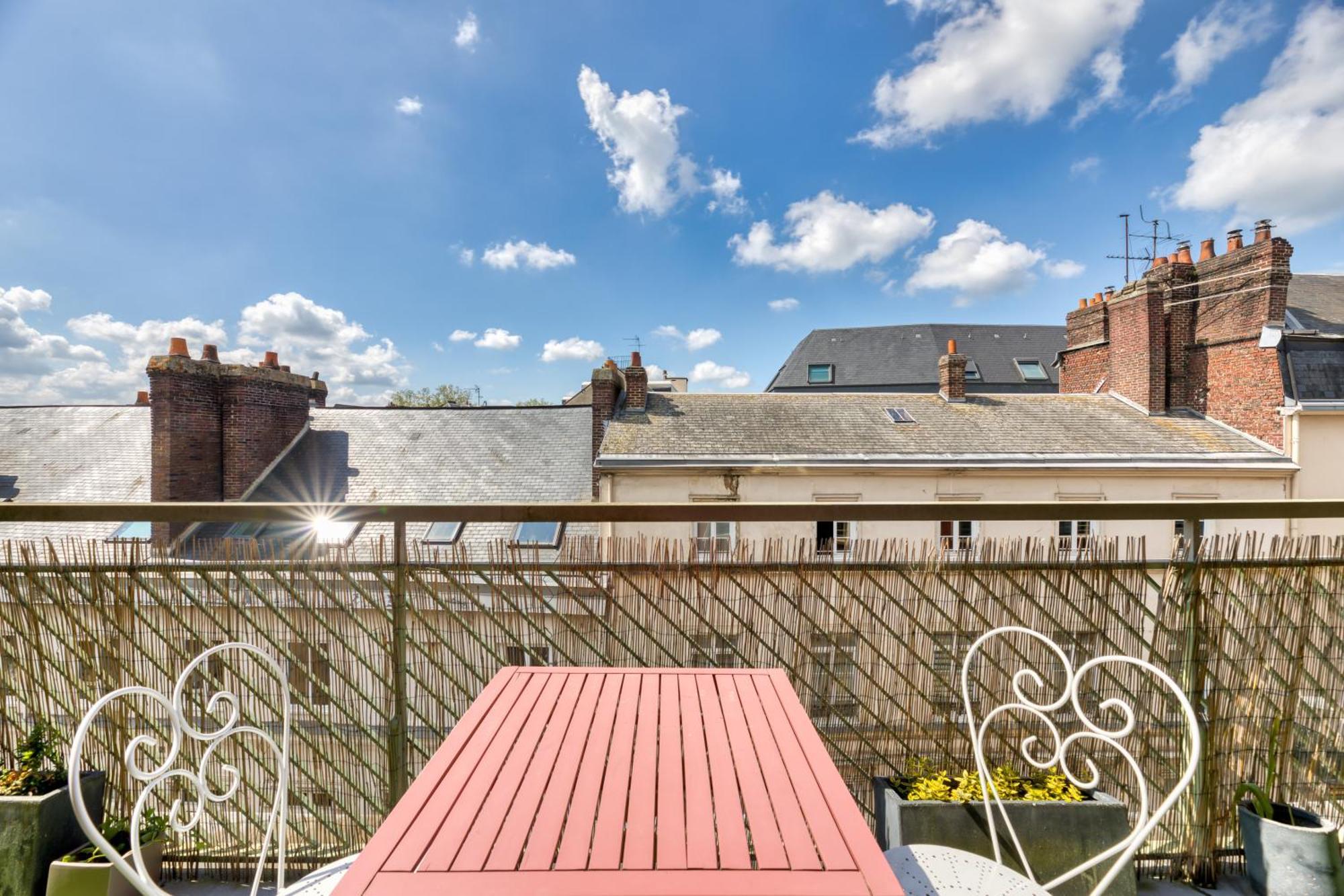 Апартаменты Juliette : *Logement Avec Balcon* Руан Экстерьер фото